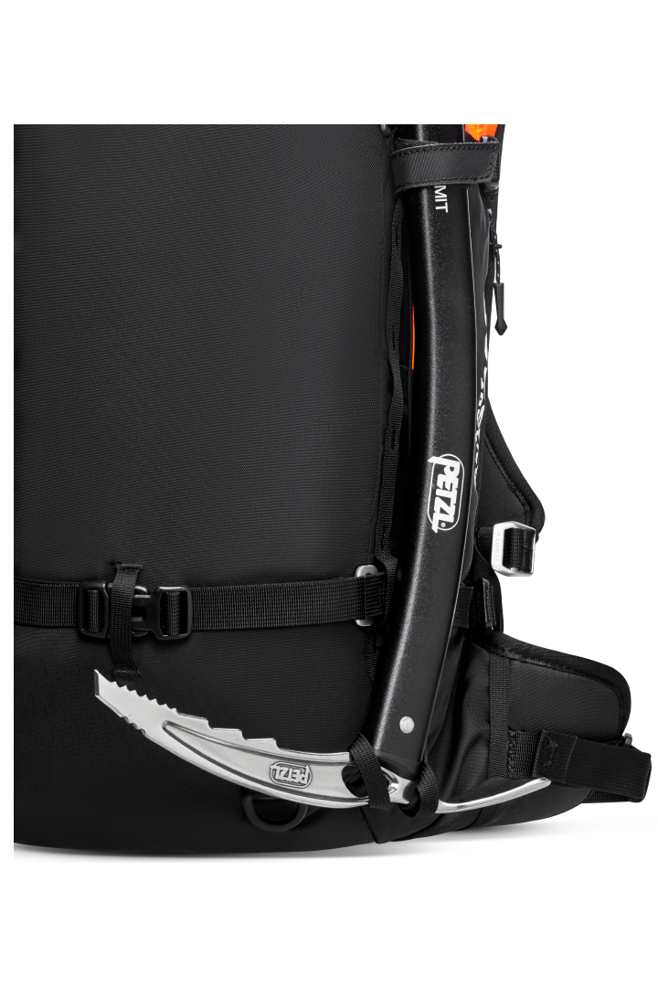 FWT25 x Mammut Free 22 Removable Airbag 3.0 22L